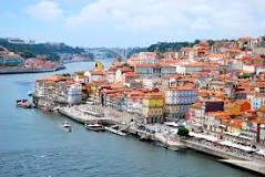 ¿Qué región de Portugal es Porto?