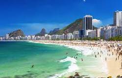 ¿Cuántos quilómetros tiene la playa de Copacabana?