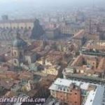 'Explorando Bologna: Un Mapa Turístico'